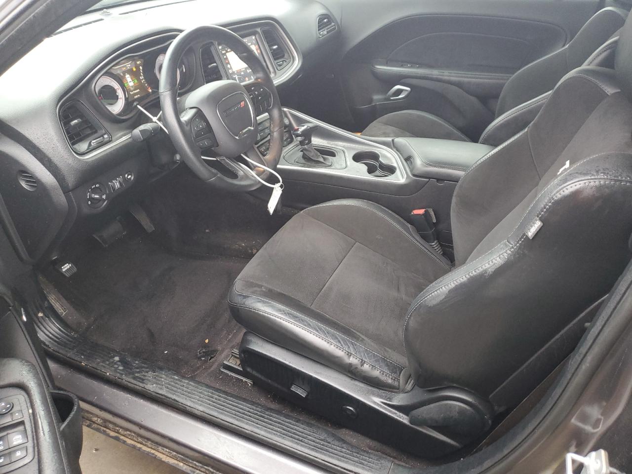 2018 Dodge Challenger - Image 7