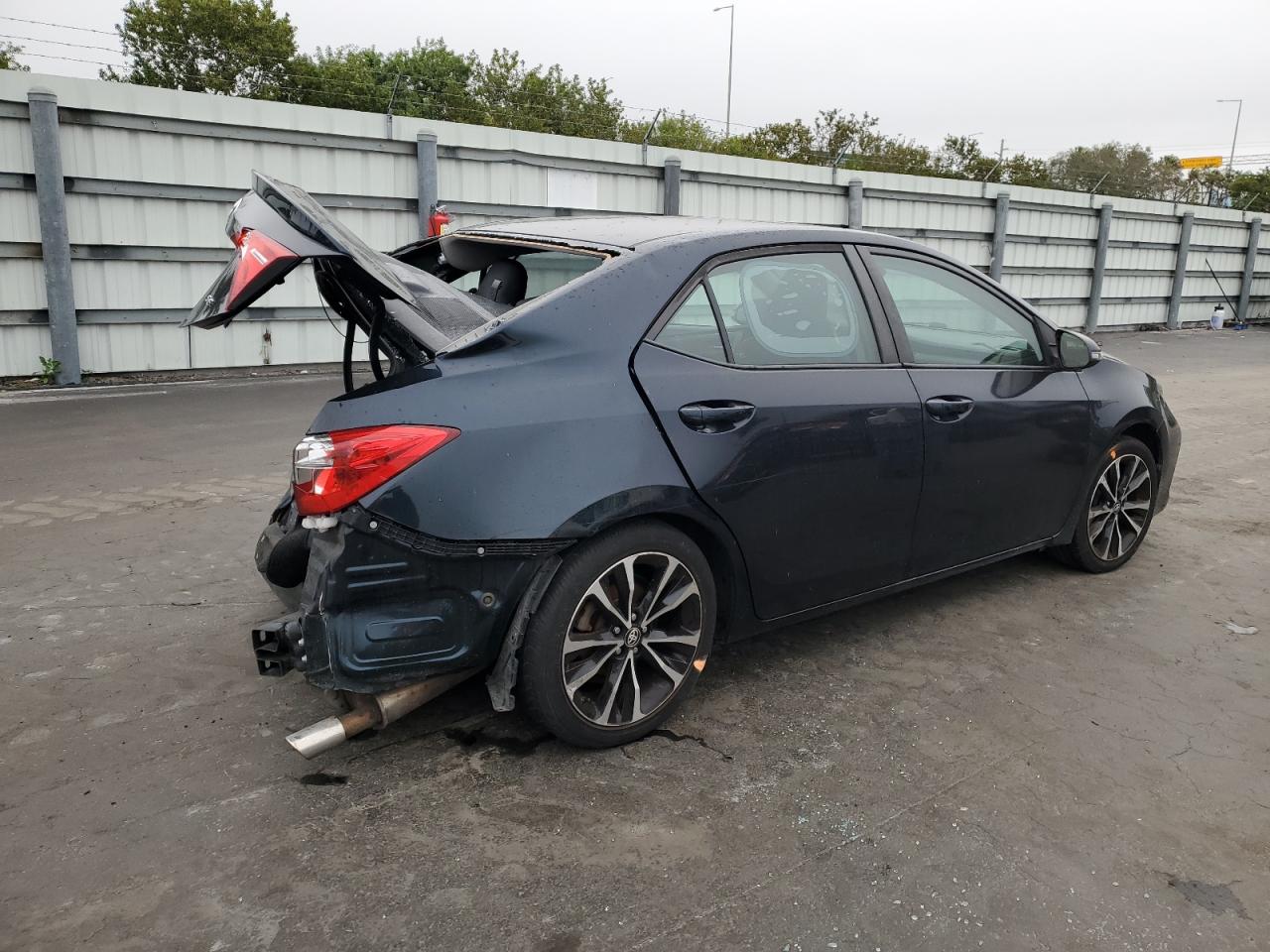 2019 Toyota Corolla - Image 3