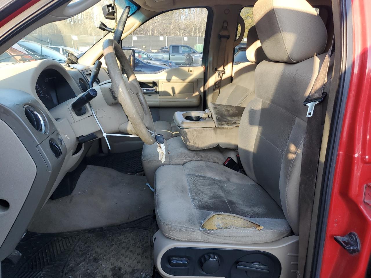 2004 Ford F-150 - Image 7