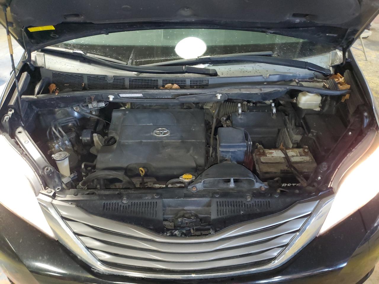 2014 Toyota Sienna Xle VIN: 5TDYK3DC7ES414349 Lot: 42514245