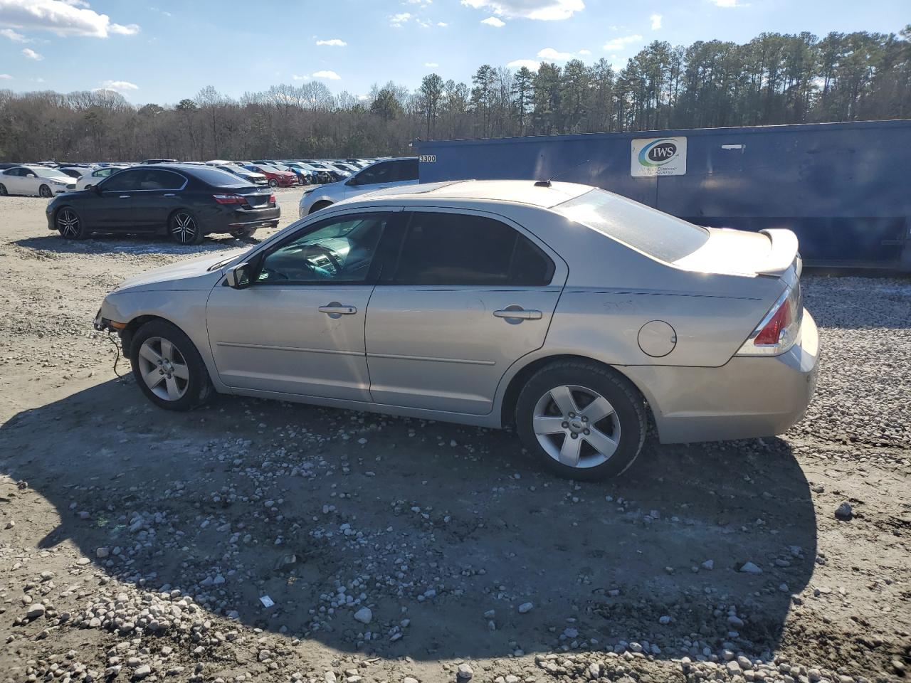 2009 Ford Fusion - Image 2