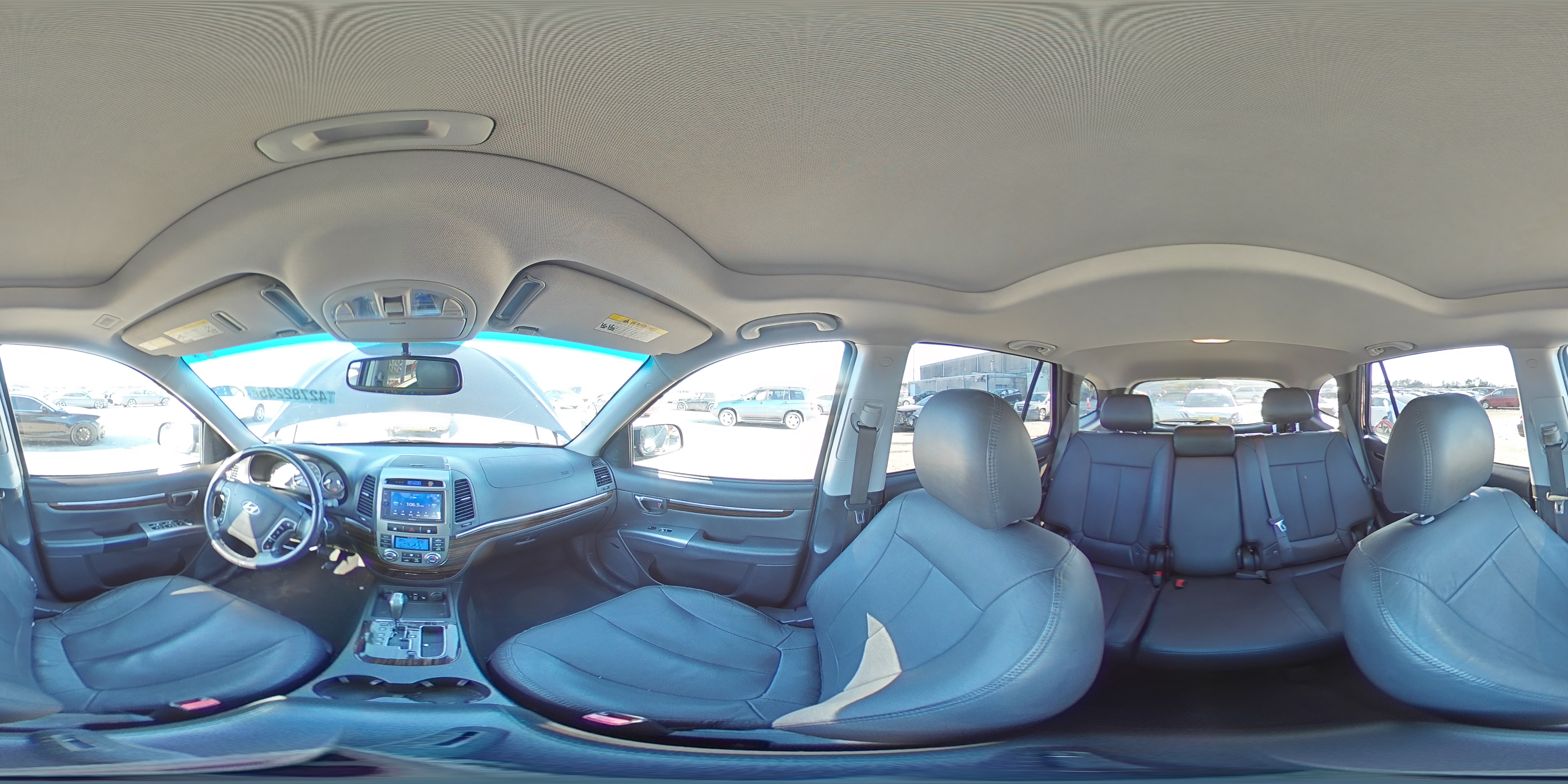 2011 Hyundai Santa Fe - Image 14