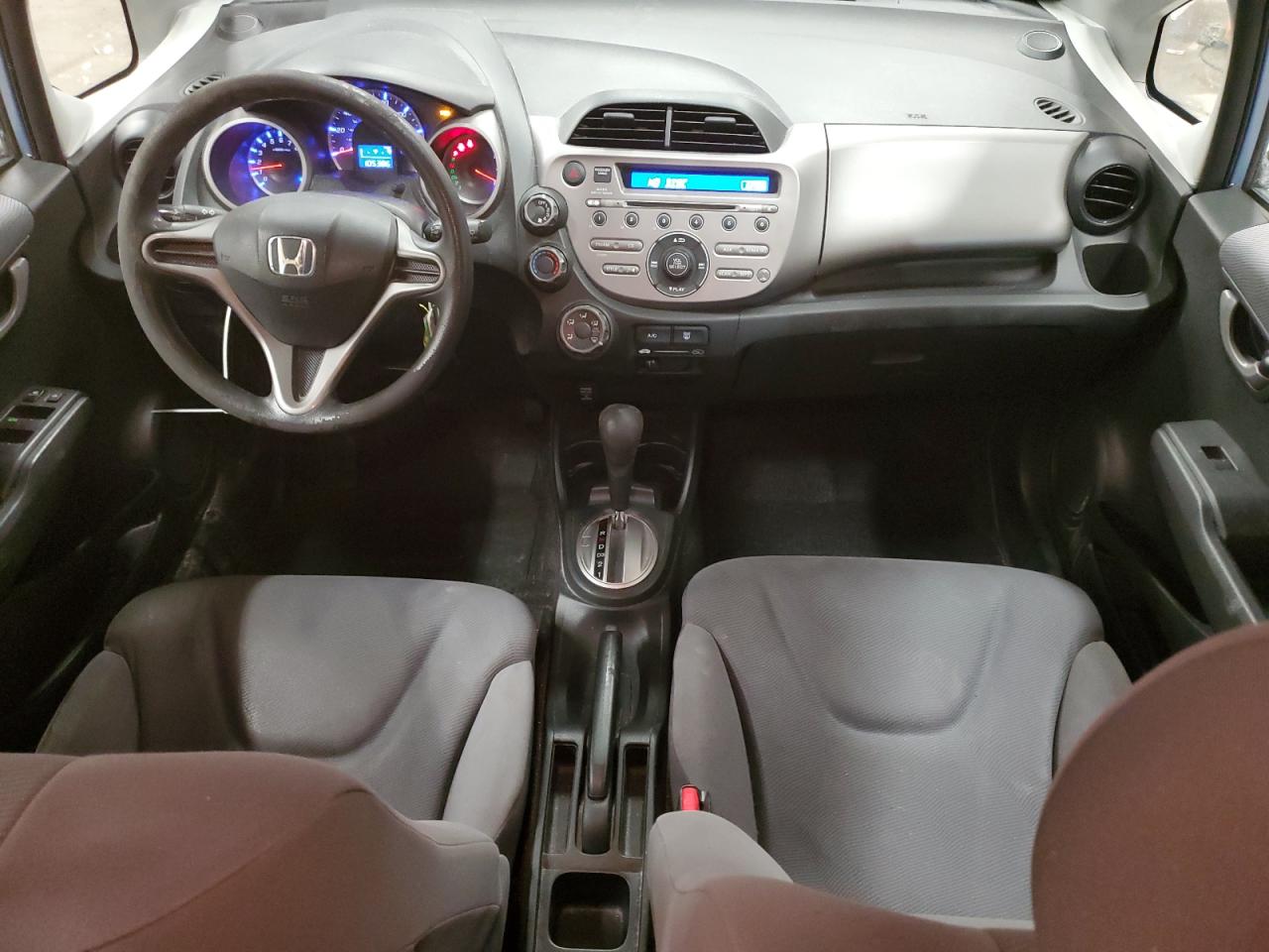 2010 Honda Fit - Image 8
