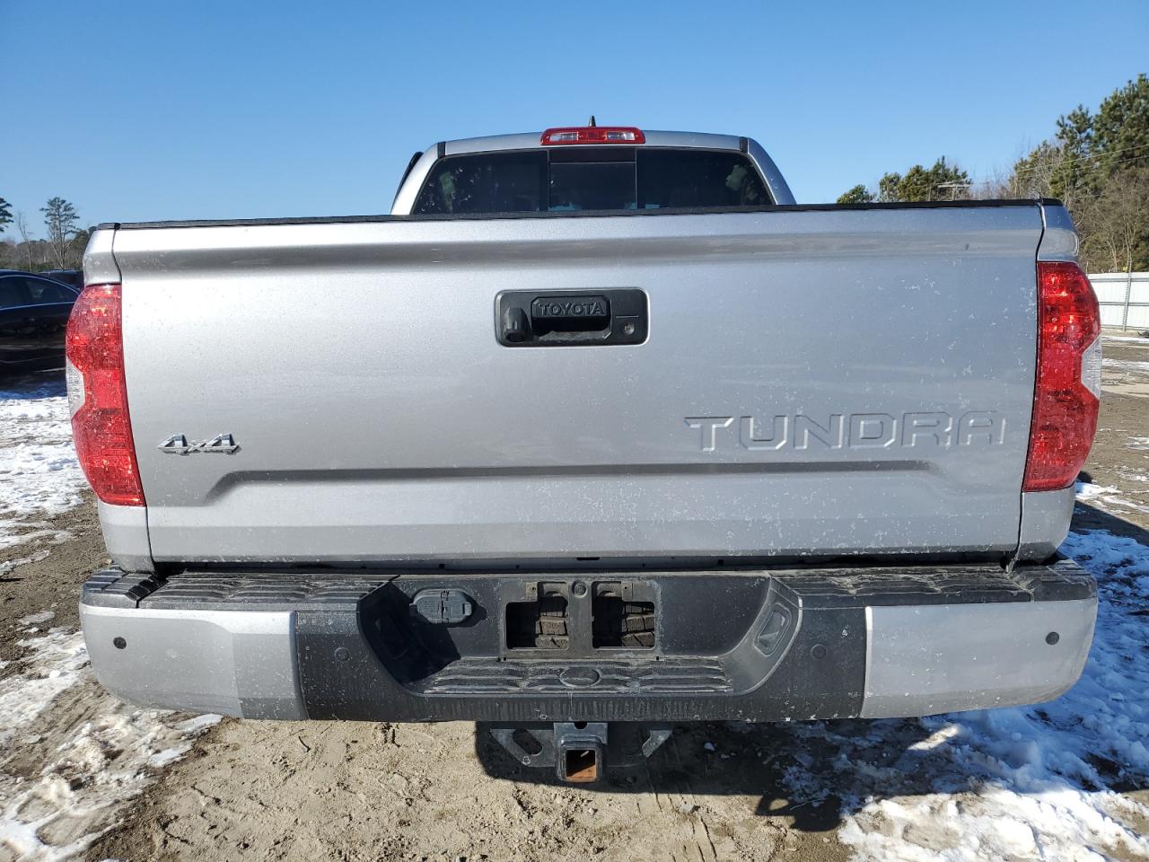2020 Toyota Tundra - Image 6