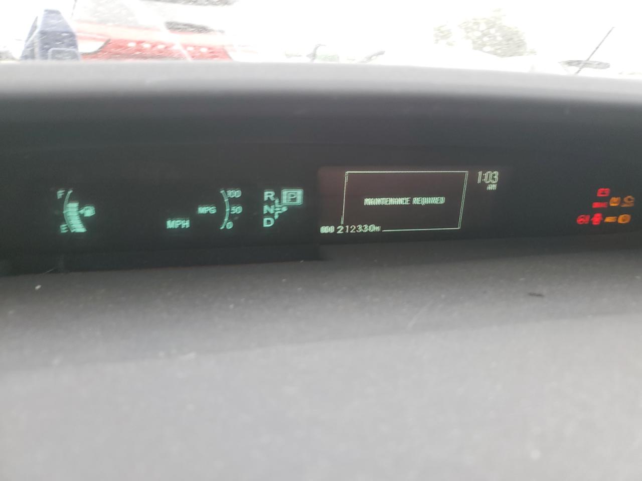 2012 Toyota Prius - Image 9