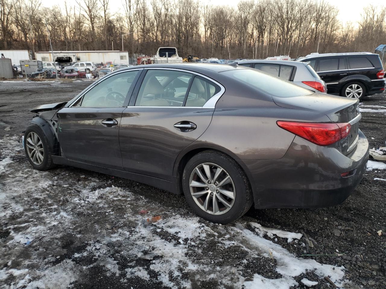 2014 Infiniti Q50 - Image 2