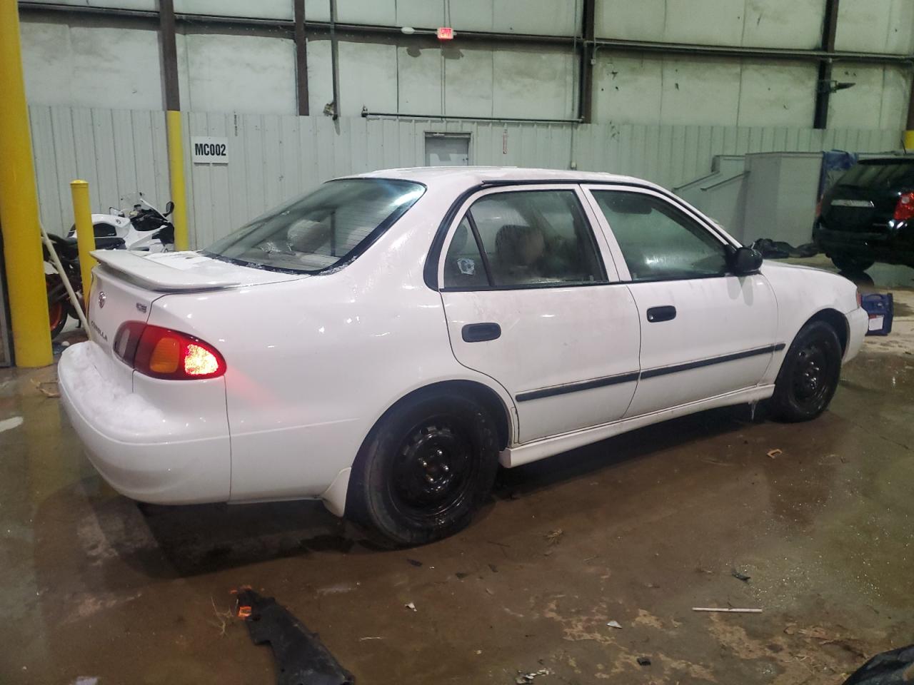2000 Toyota Corolla - Image 3