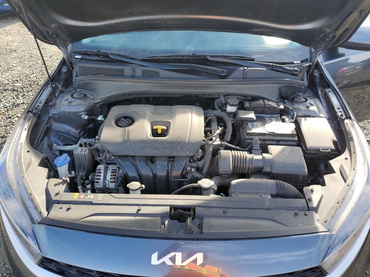 2023 Kia Forte - Image 11