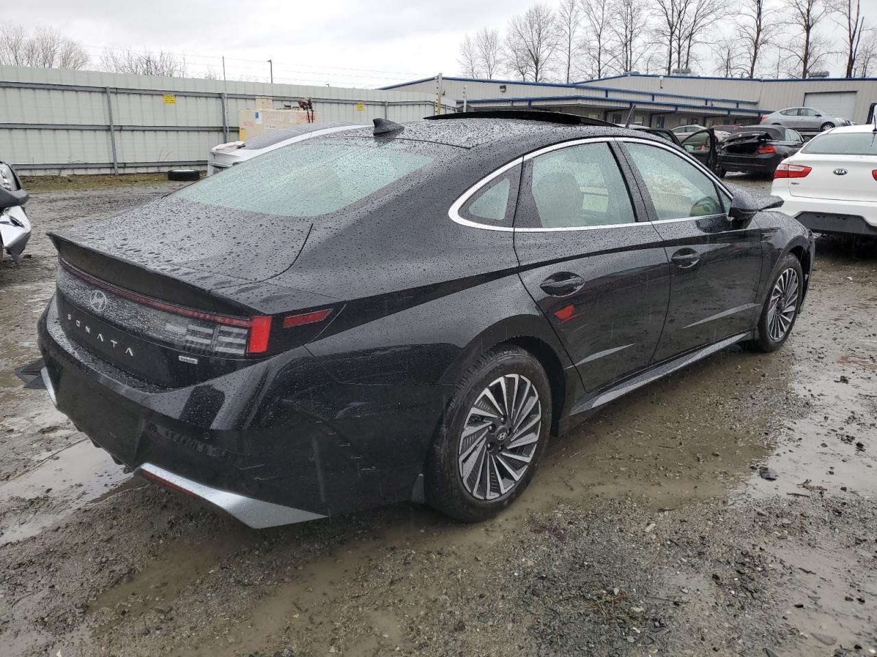 2024 Hyundai Sonata - Image 3