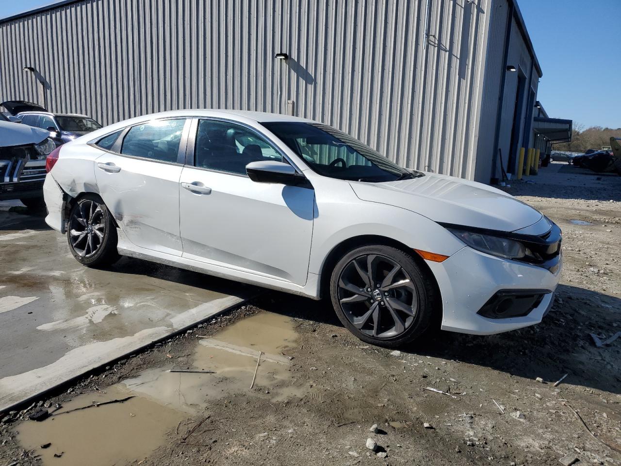2019 Honda Civic - Image 4