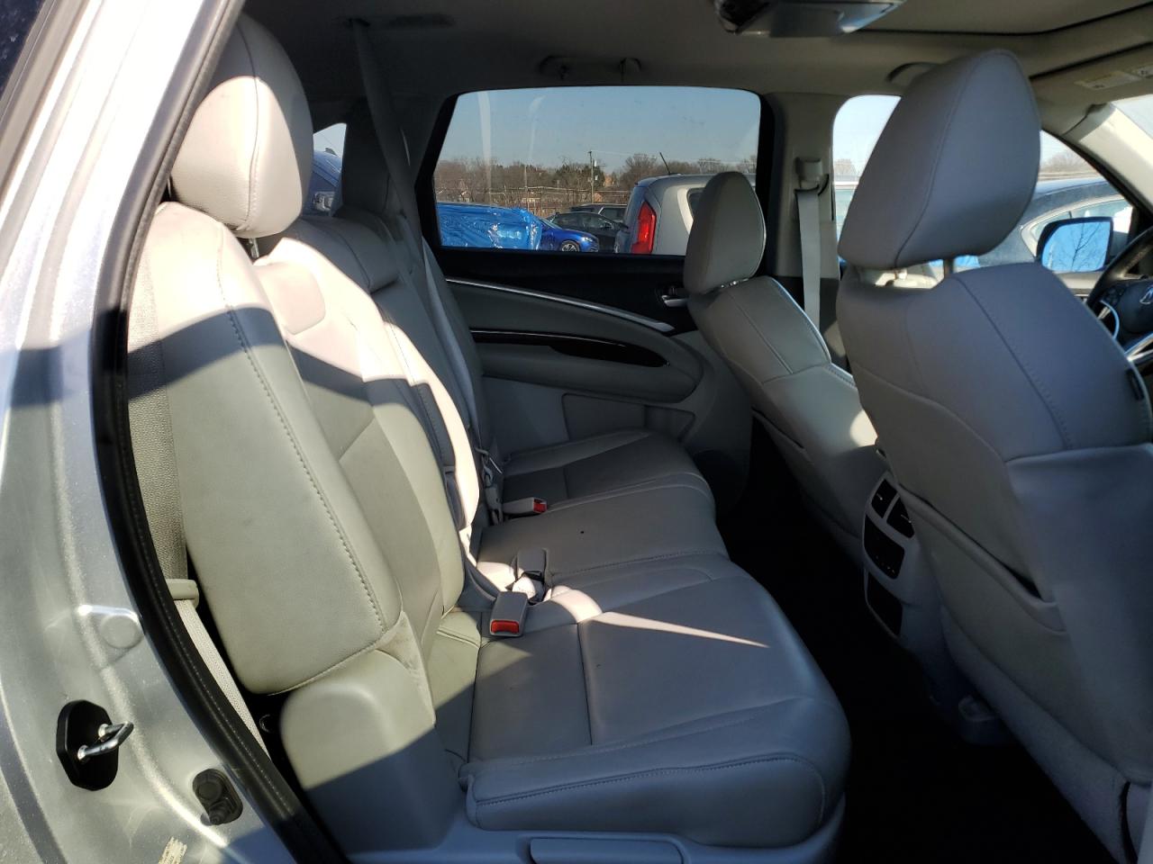 2015 Acura MDX - Image 11