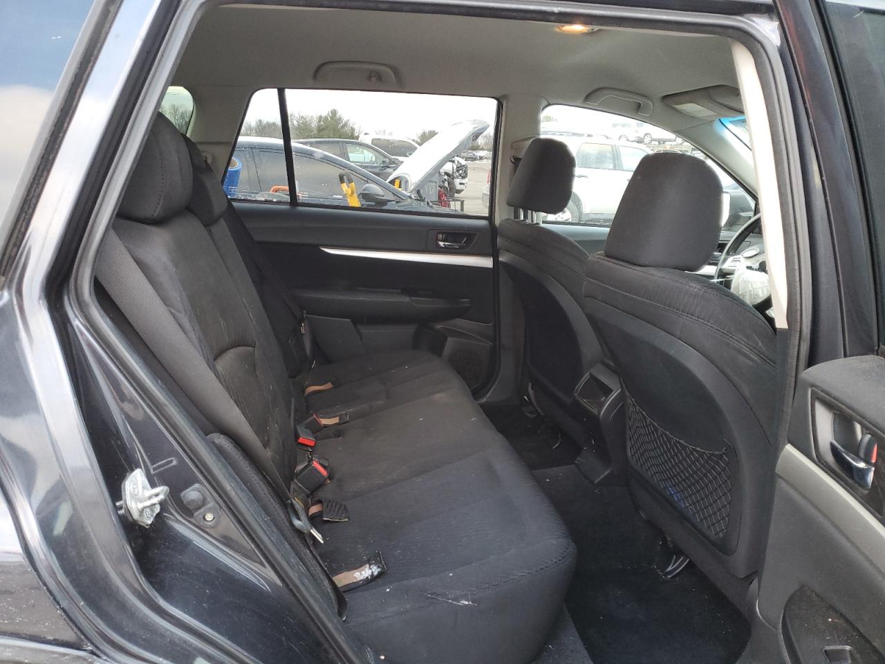 2011 Subaru Outback 2.5I Premium VIN: 4S4BRBCC8B3325735 Lot: 87722625