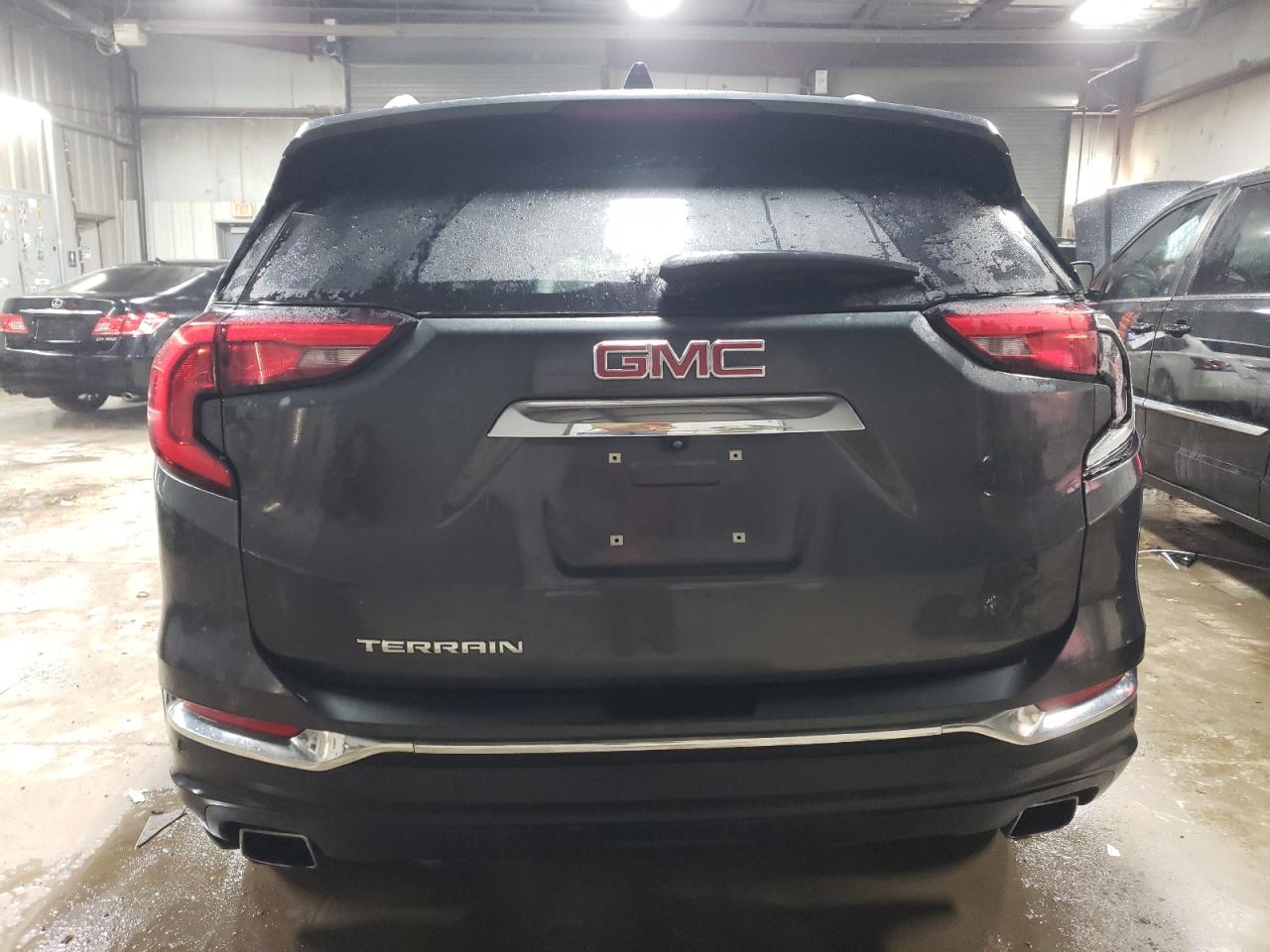 2019 GMC Terrain - Image 6
