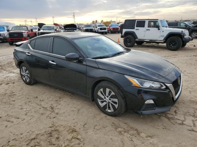  NISSAN ALTIMA 2021 Черный