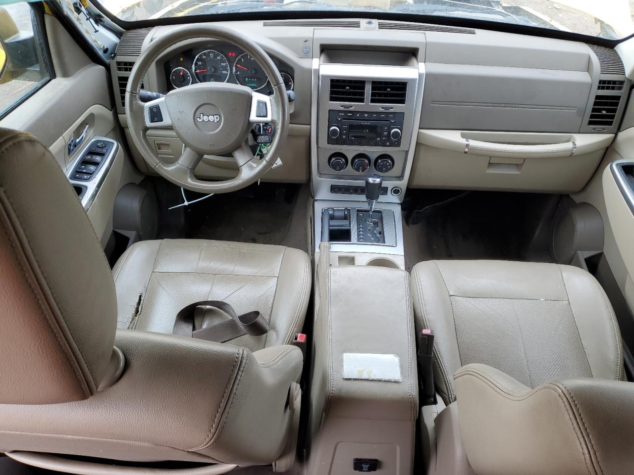 2009 Jeep Liberty (North America) - Image 8
