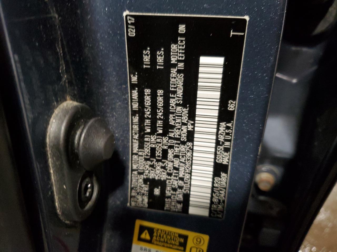 2017 Toyota Highlander - Image 13