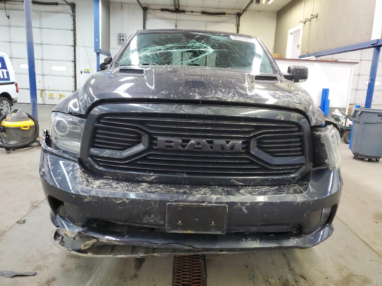 2018 RAM 1500 - Image 5