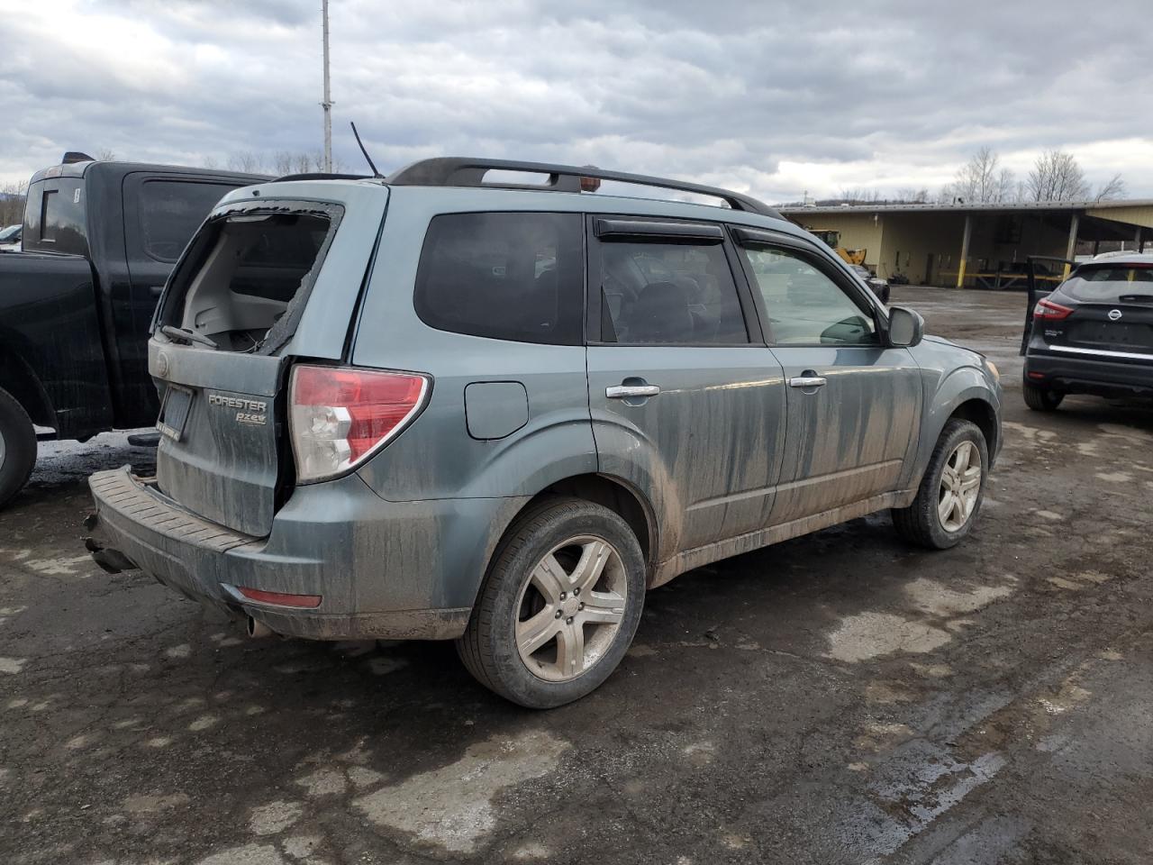 2010 Subaru Forester - Image 3