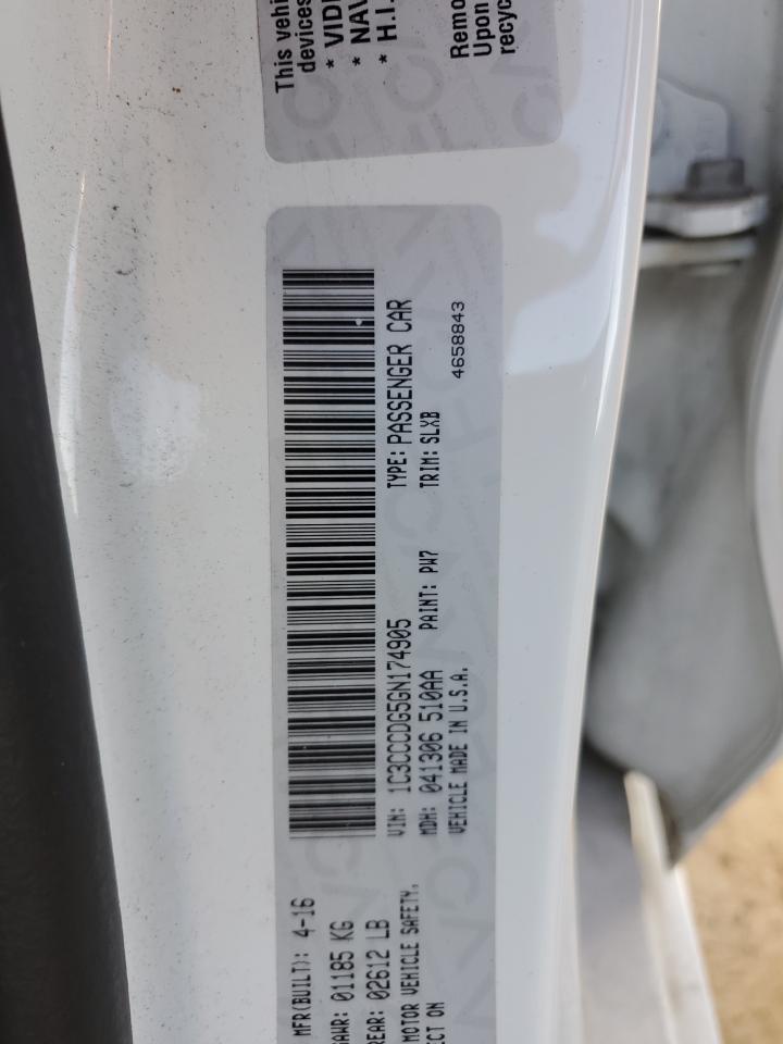 2016 Chrysler 200 - Image 12