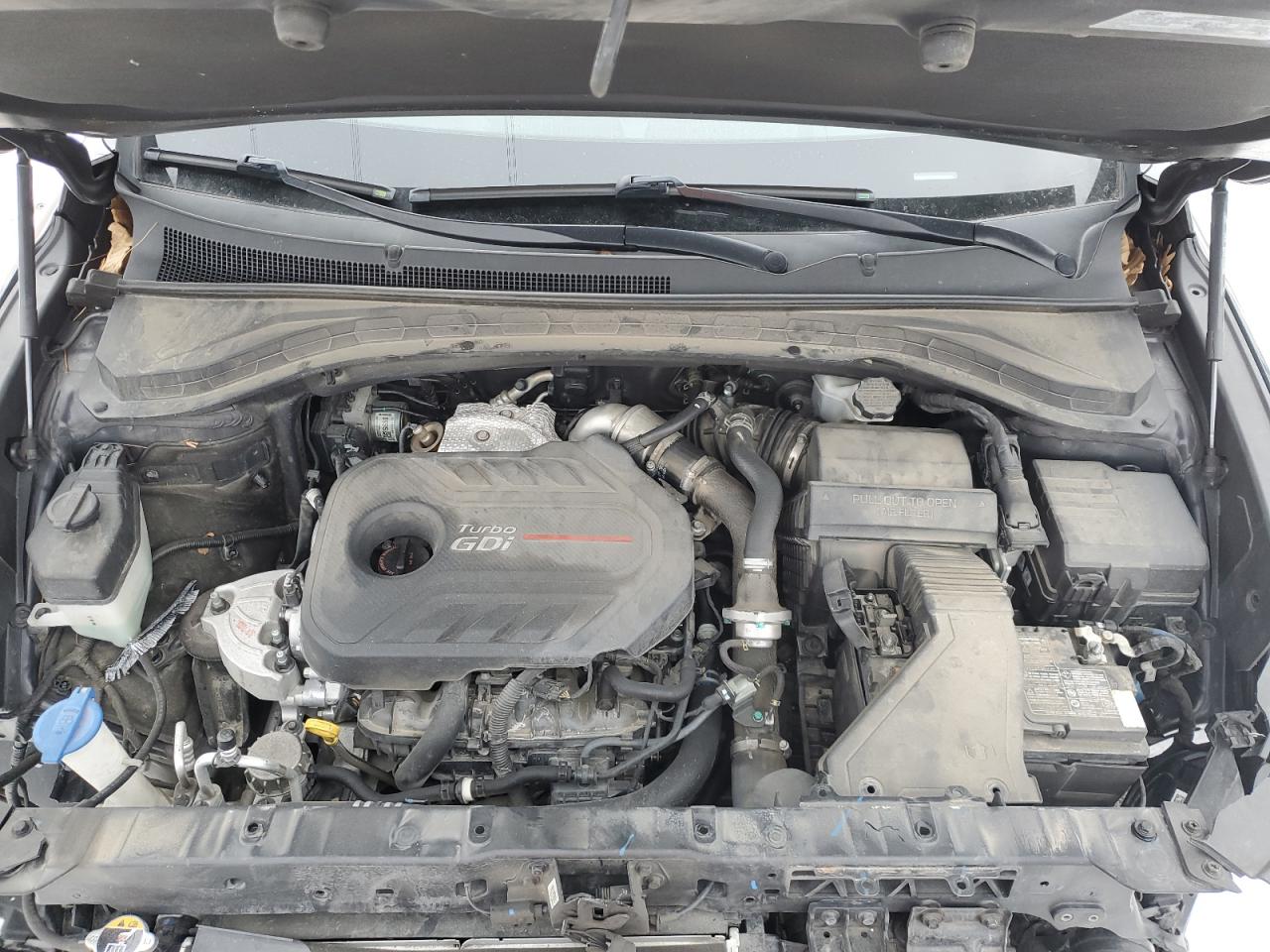 2020 Hyundai Santa Fe - Image 13