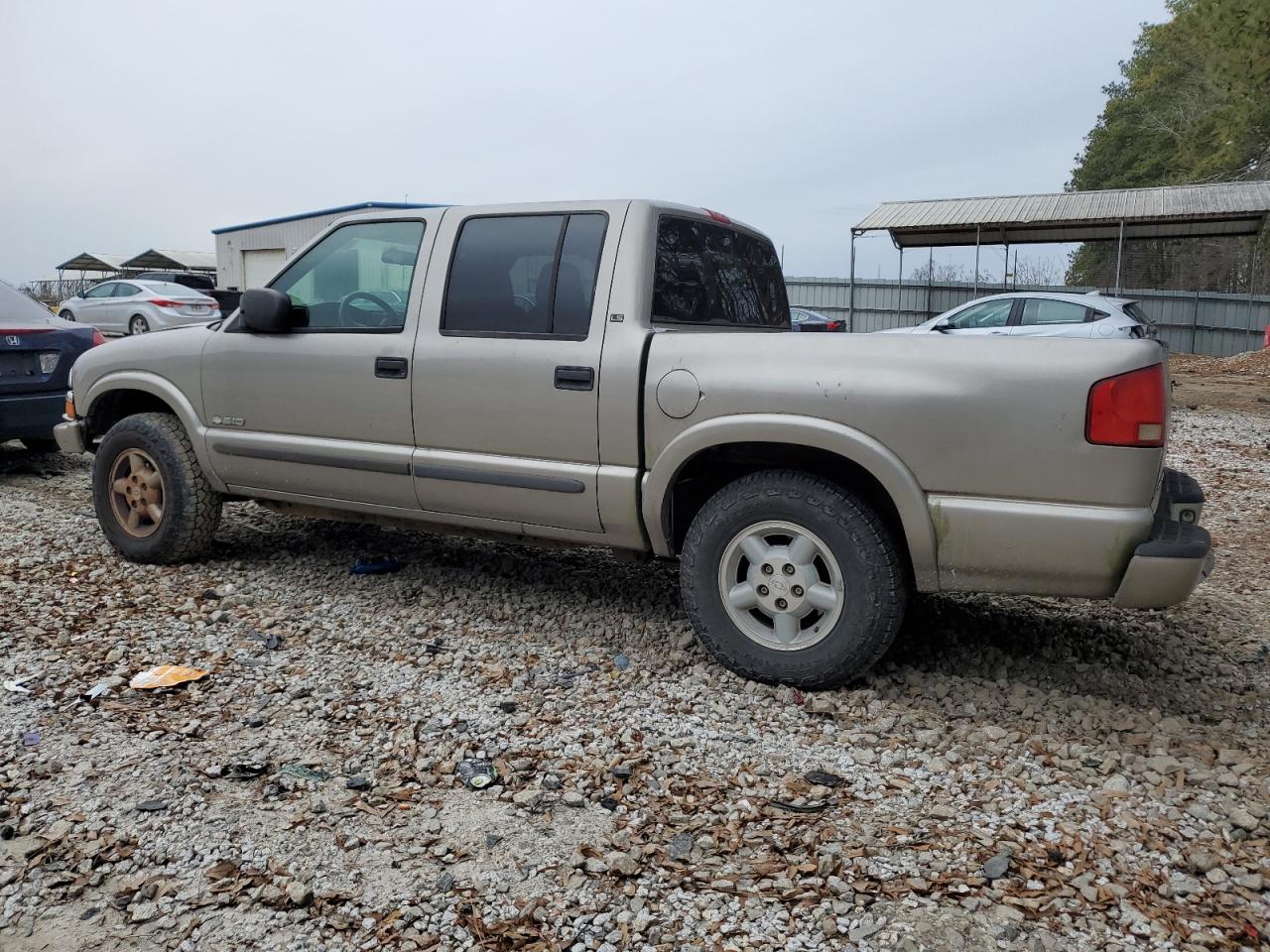 2004 Chevrolet S-10 Pickup - Image 2