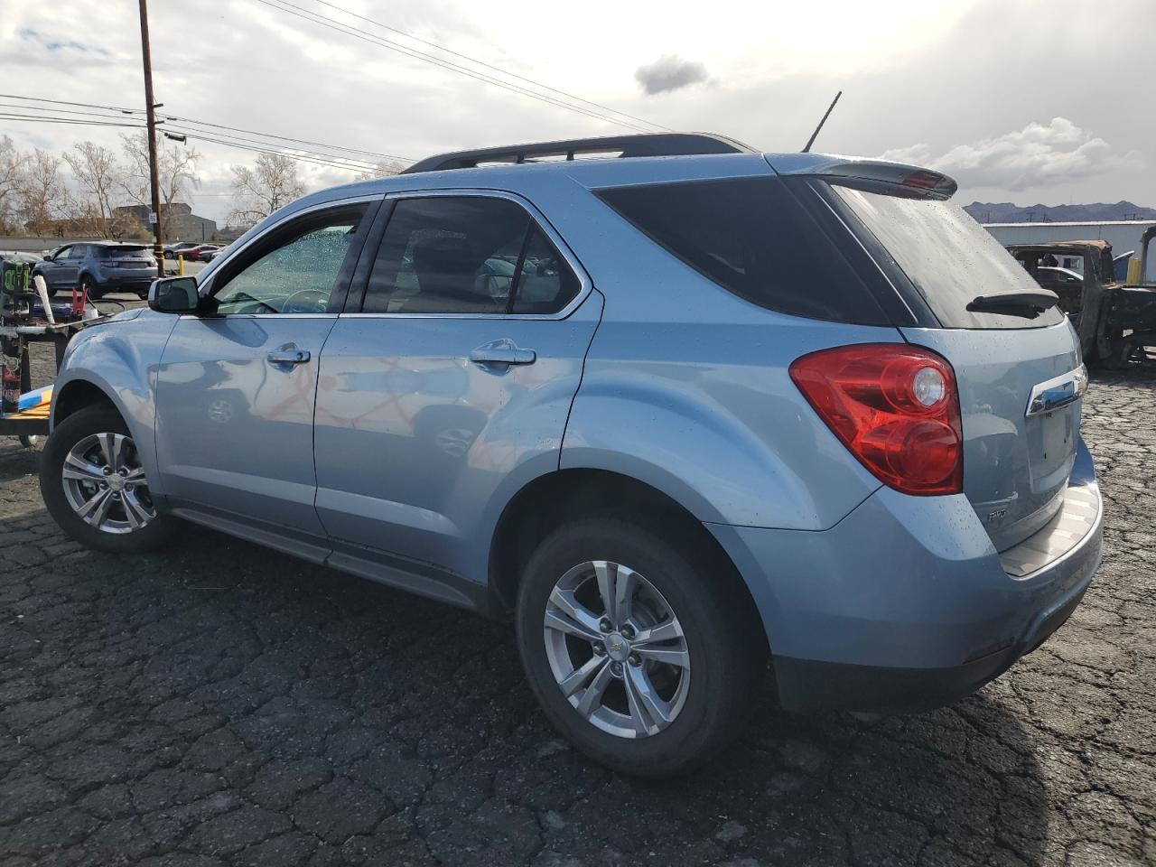 2014 Chevrolet Equinox - Image 2