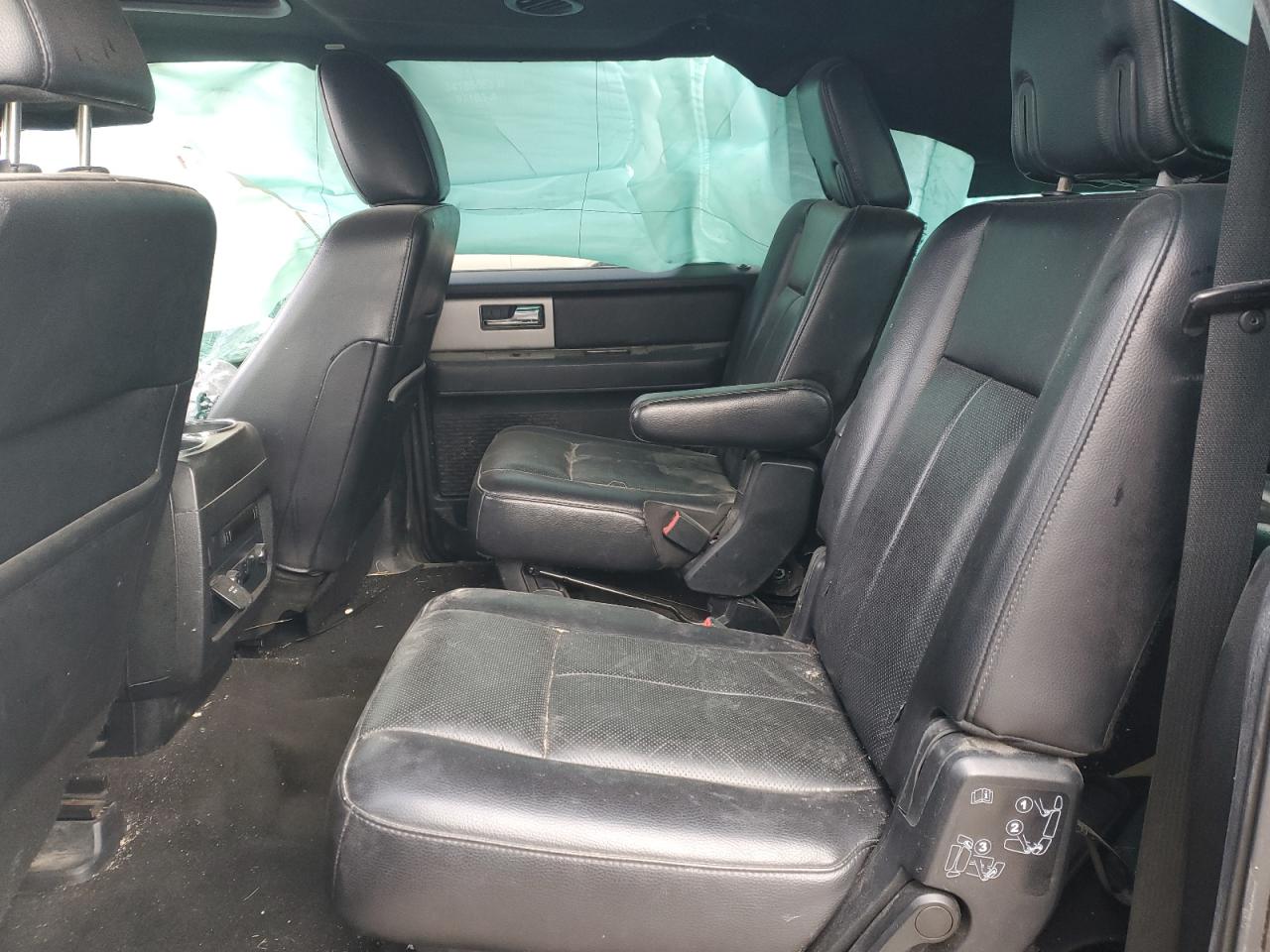 2017 Ford Expedition - Image 11