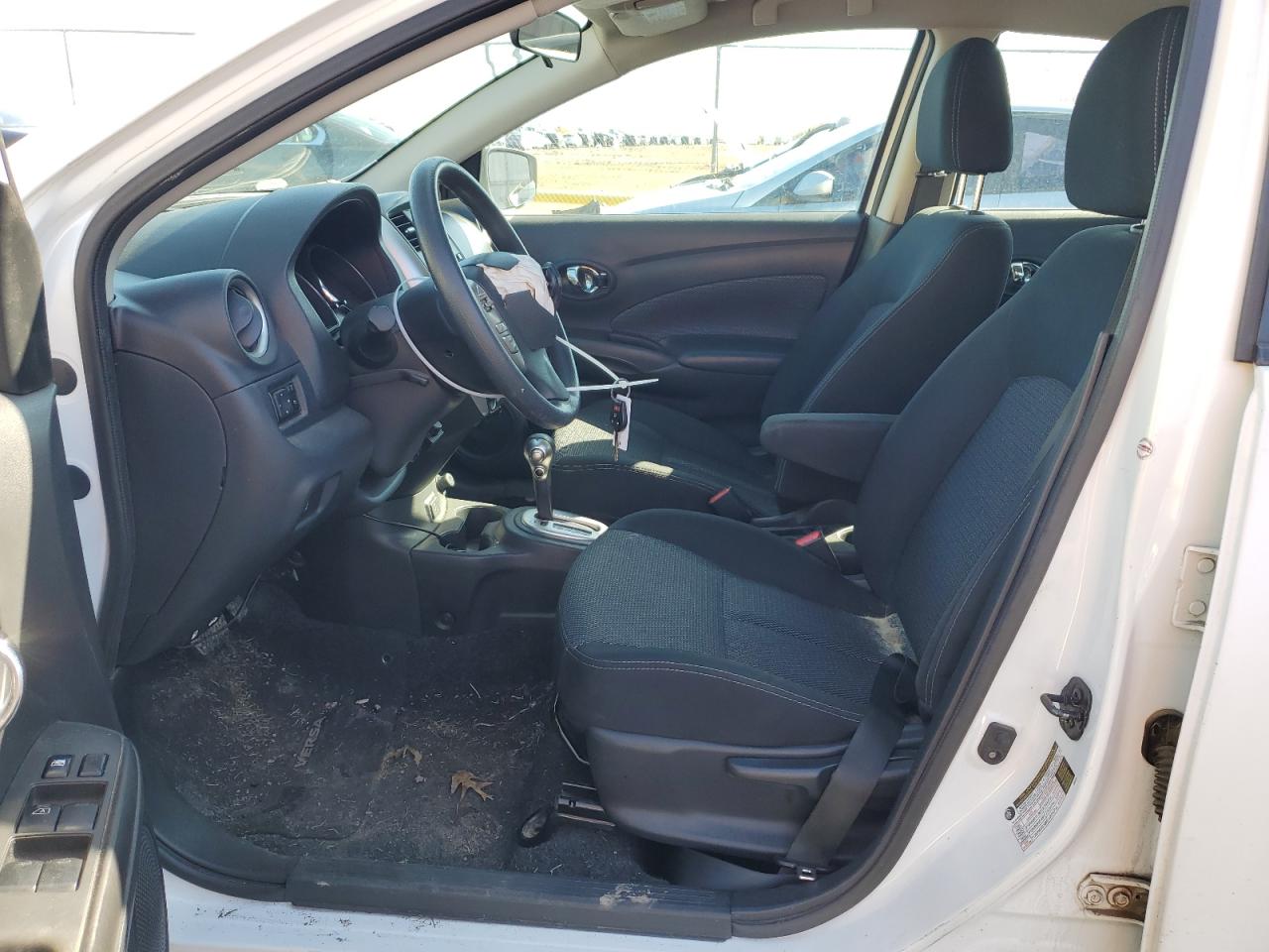 2019 Nissan Versa - Image 7