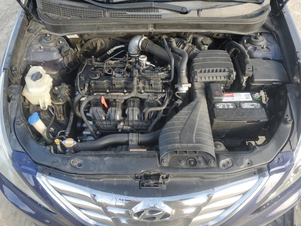 2011 Hyundai Sonata - Image 12