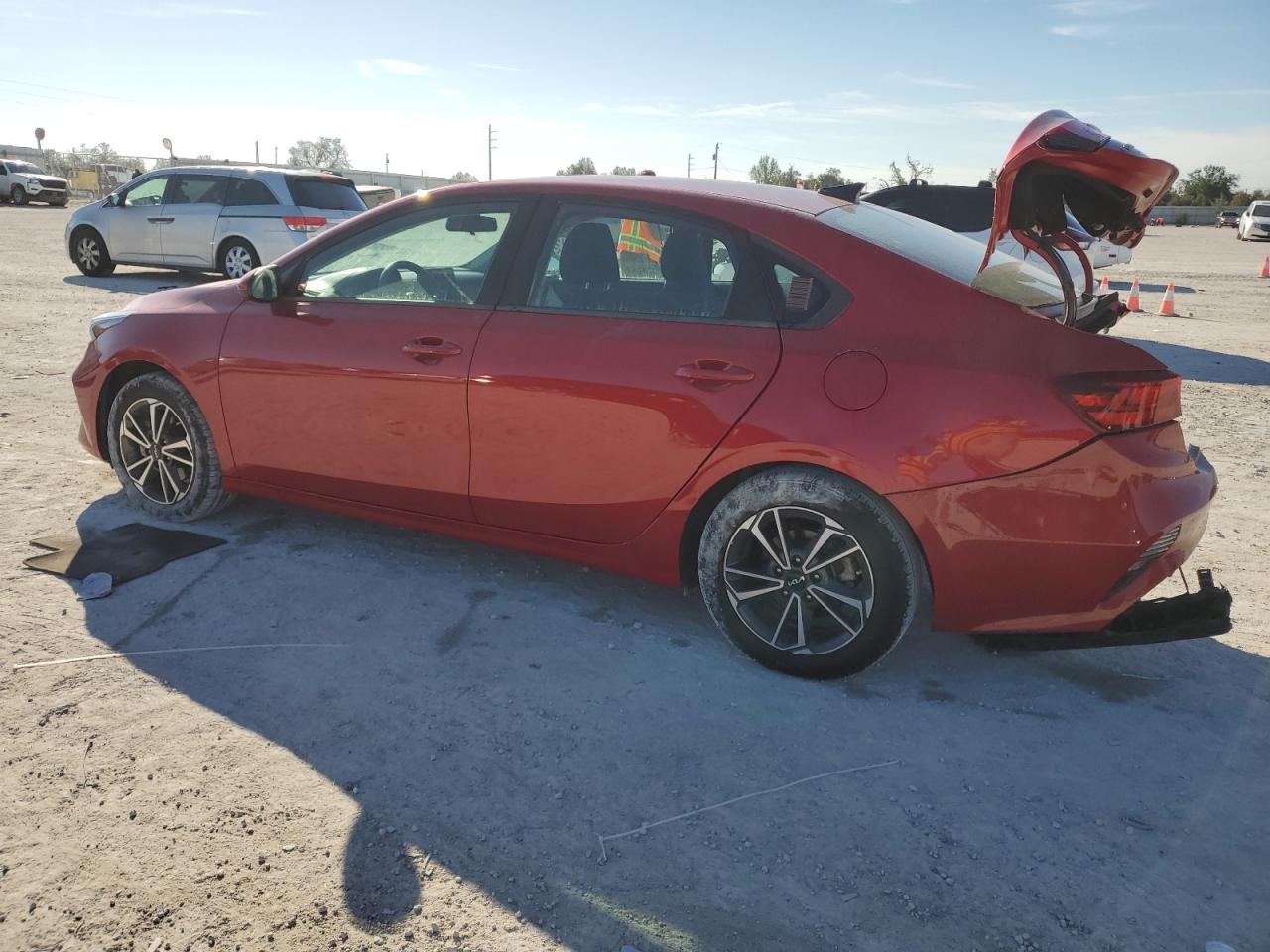 2022 Kia Forte - Image 2