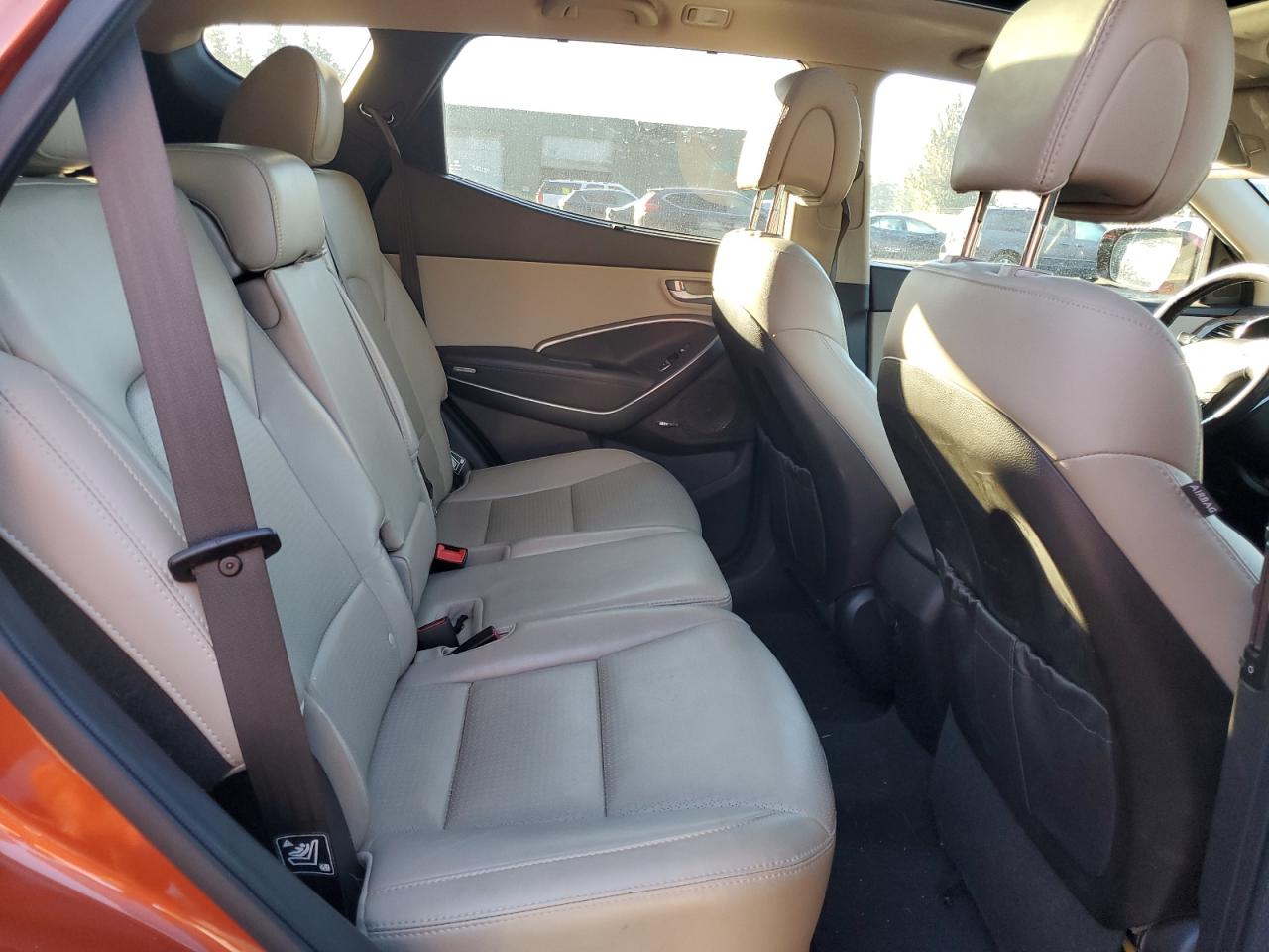 2014 Hyundai Santa Fe - Image 11