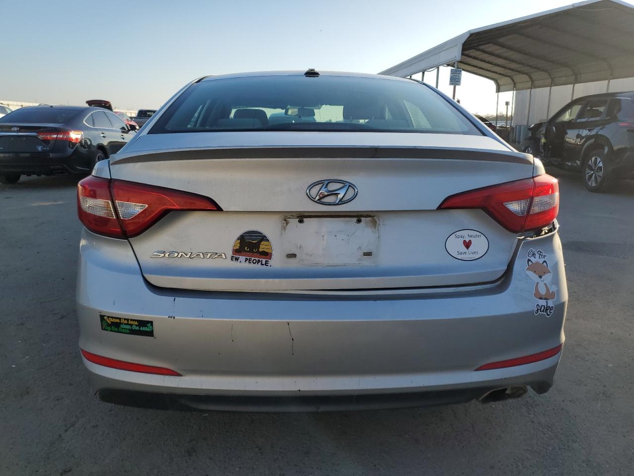 2015 Hyundai Sonata - Image 6