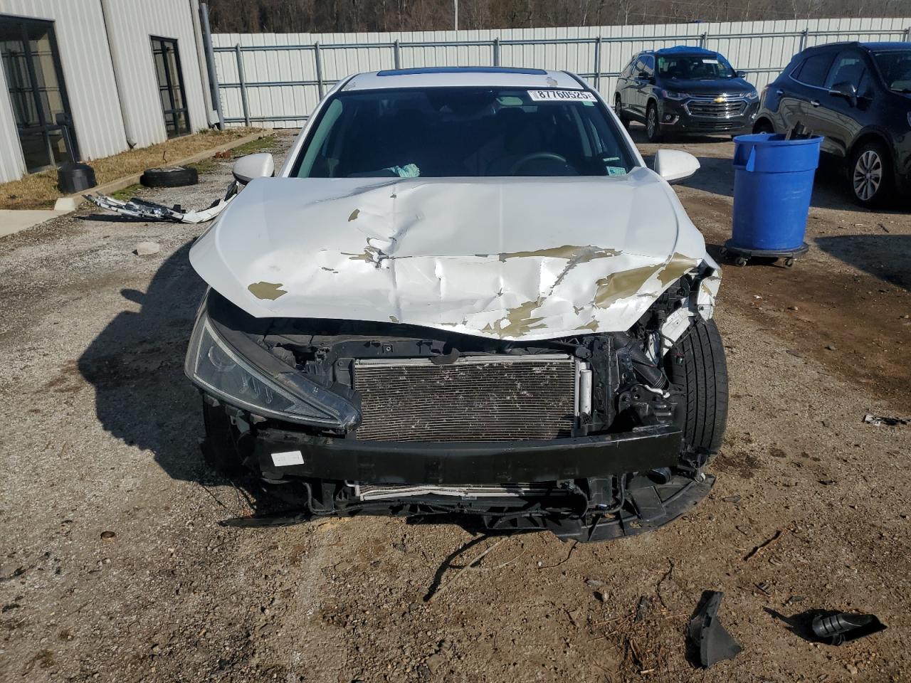 2020 Hyundai Elantra - Image 5
