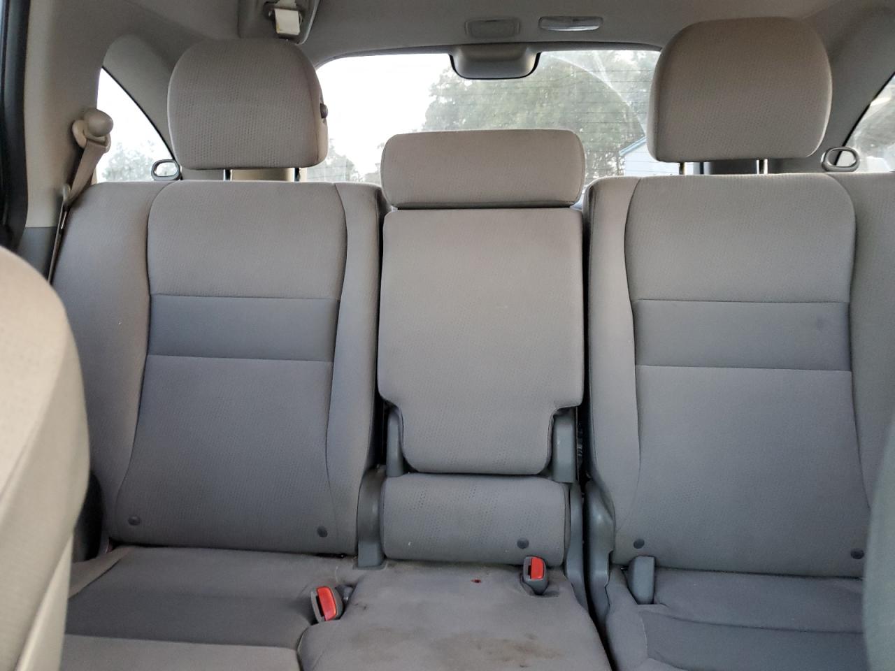 2011 Honda CR-V - Image 10