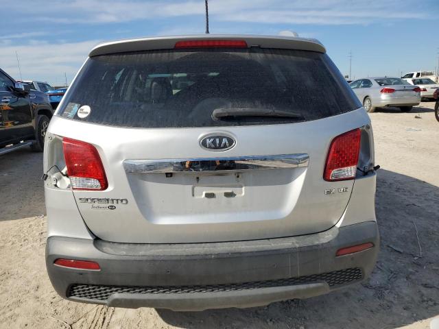 Паркетники KIA SORENTO 2012 Сріблястий