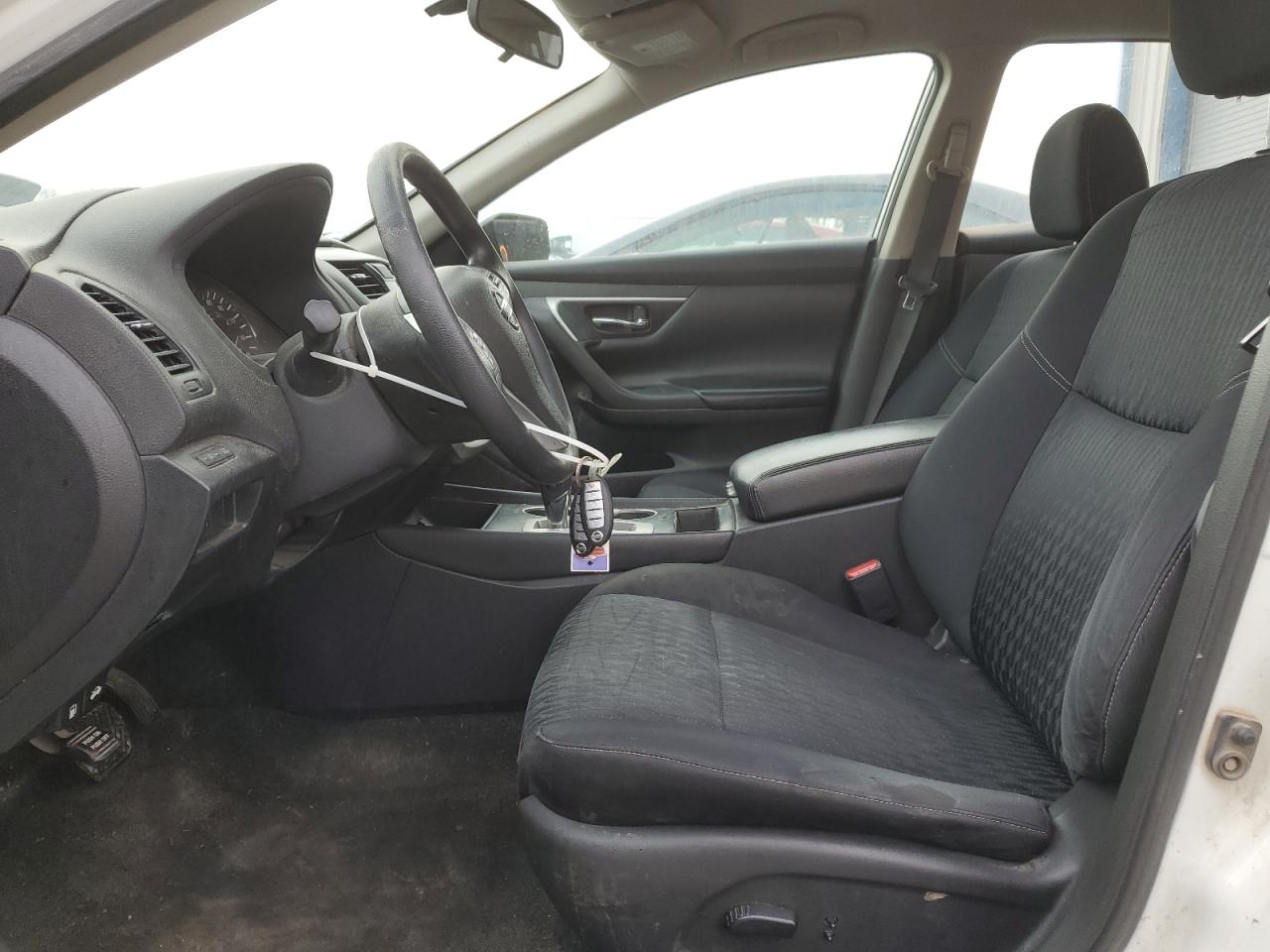 2017 Nissan Altima - Image 7