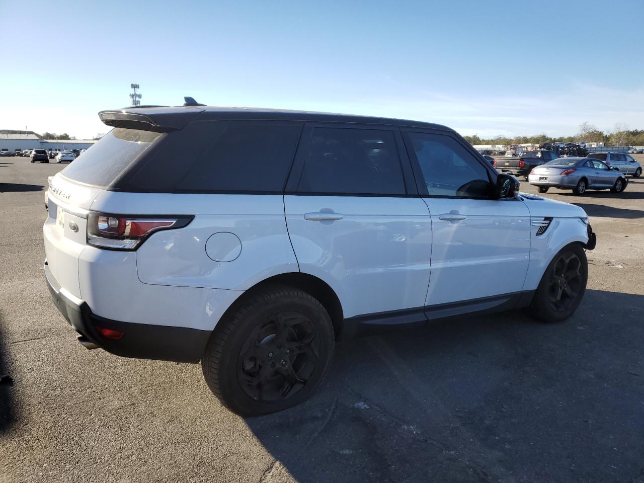 VIN SALWR2VF7FA529529 2015 LAND ROVER RANGEROVER no.3