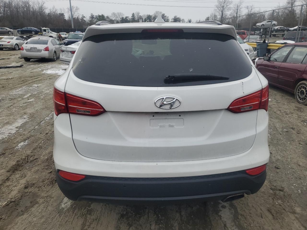 2014 Hyundai Santa Fe - Image 6