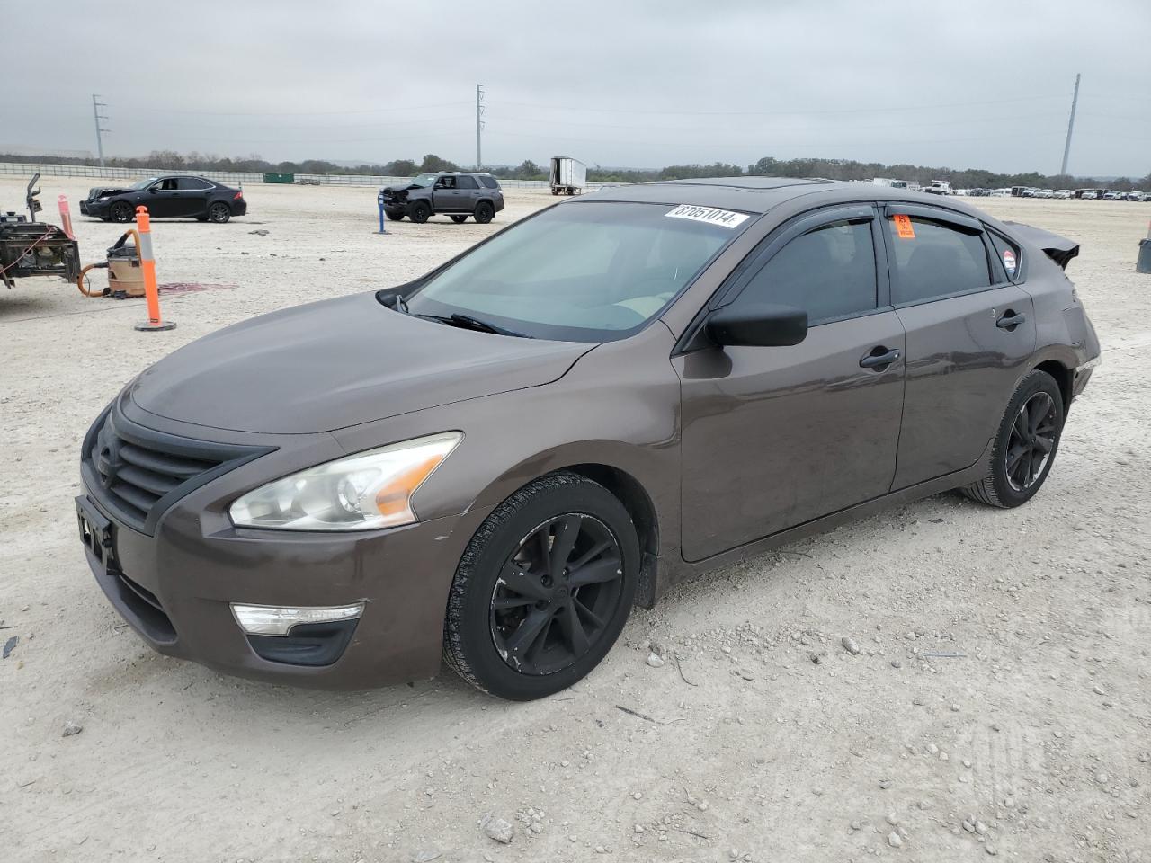 2014 Nissan Altima - Image 1