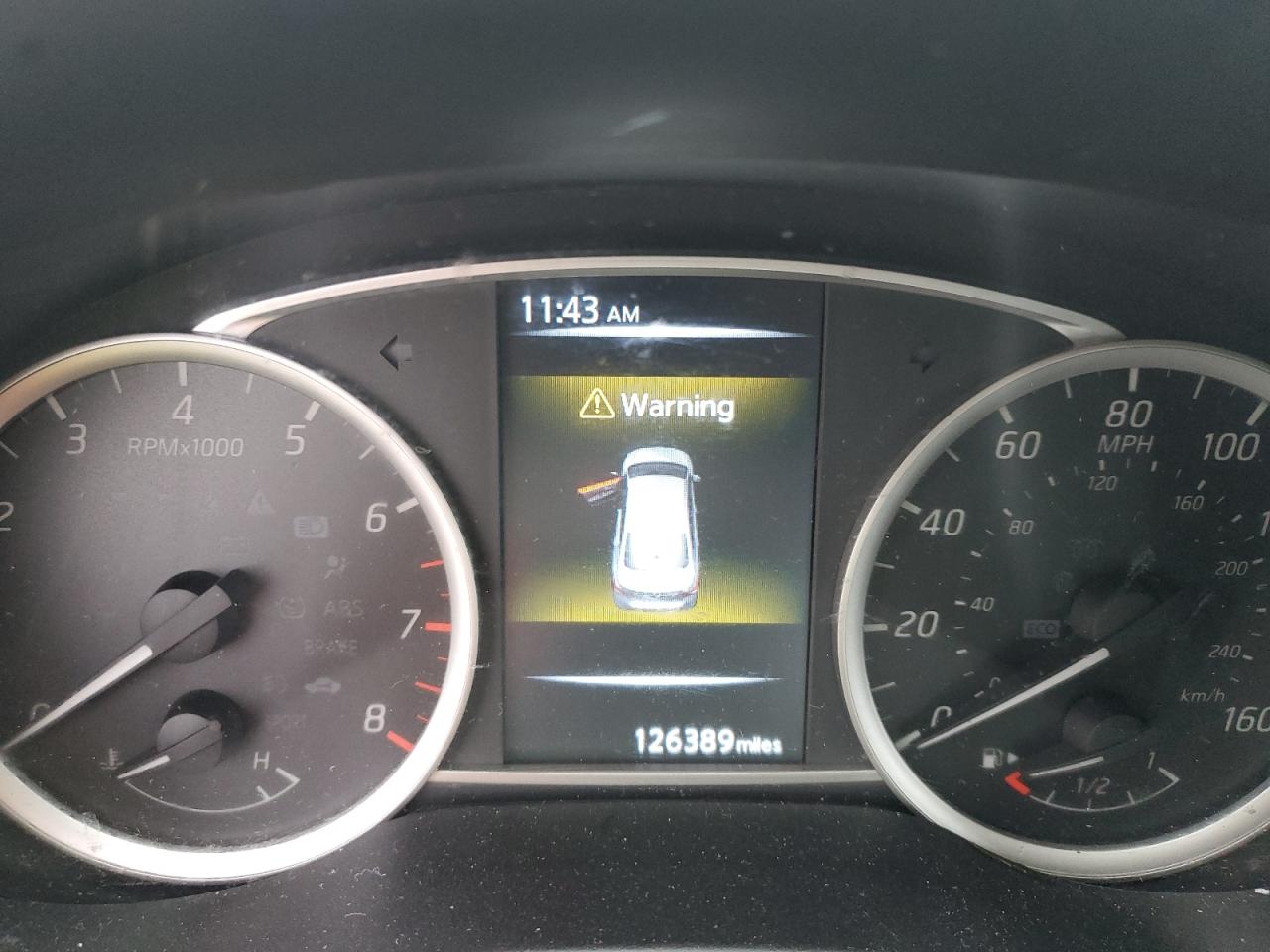 2016 Nissan Sentra - Image 9