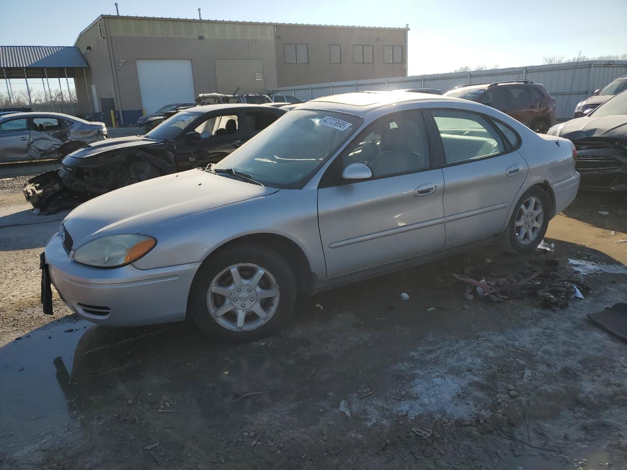 2006 Ford Taurus - Image 1