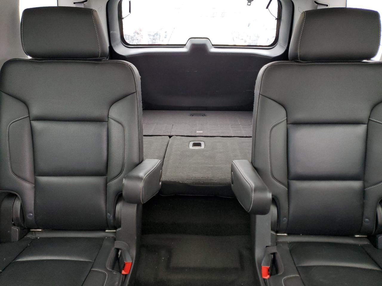 2017 Chevrolet Tahoe - Image 10
