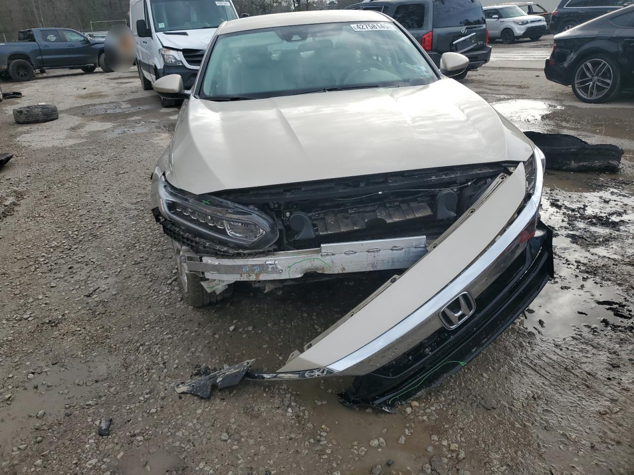 2020 Honda Accord - Image 5