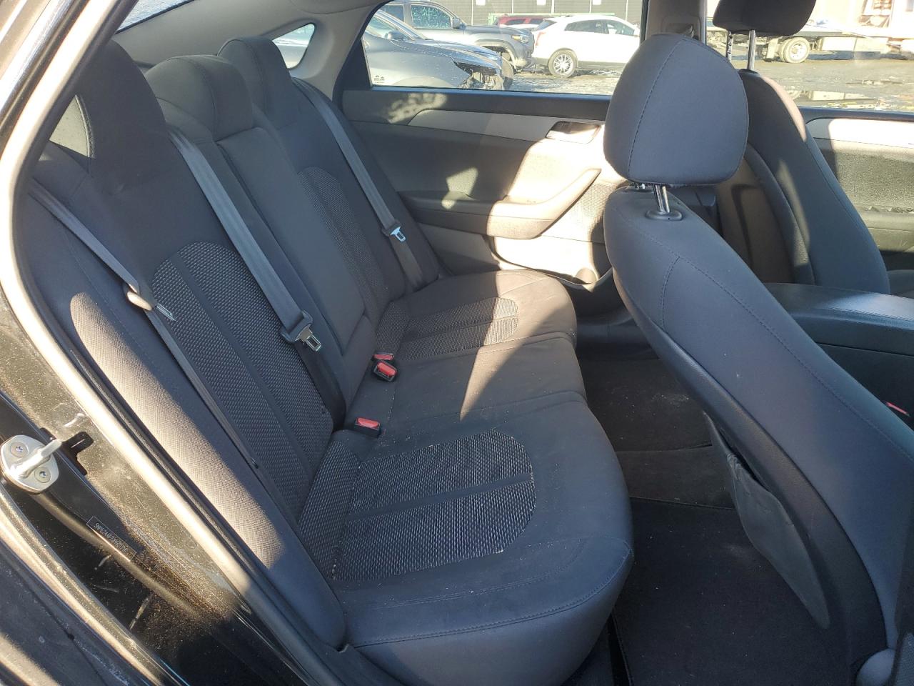 2018 Hyundai Sonata - Image 10