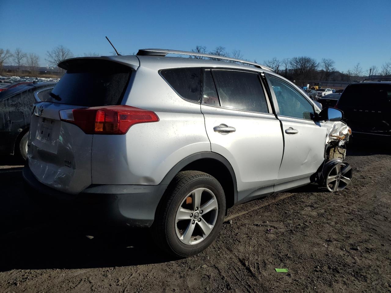 2015 Toyota RAV 4 - Image 3