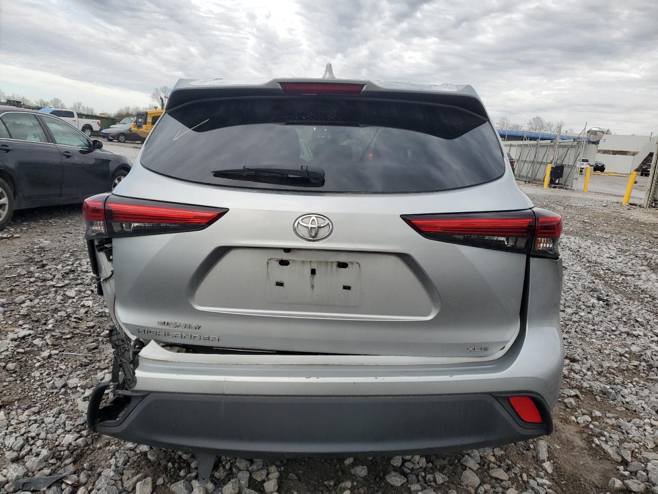 2020 Toyota Highlander - Image 6