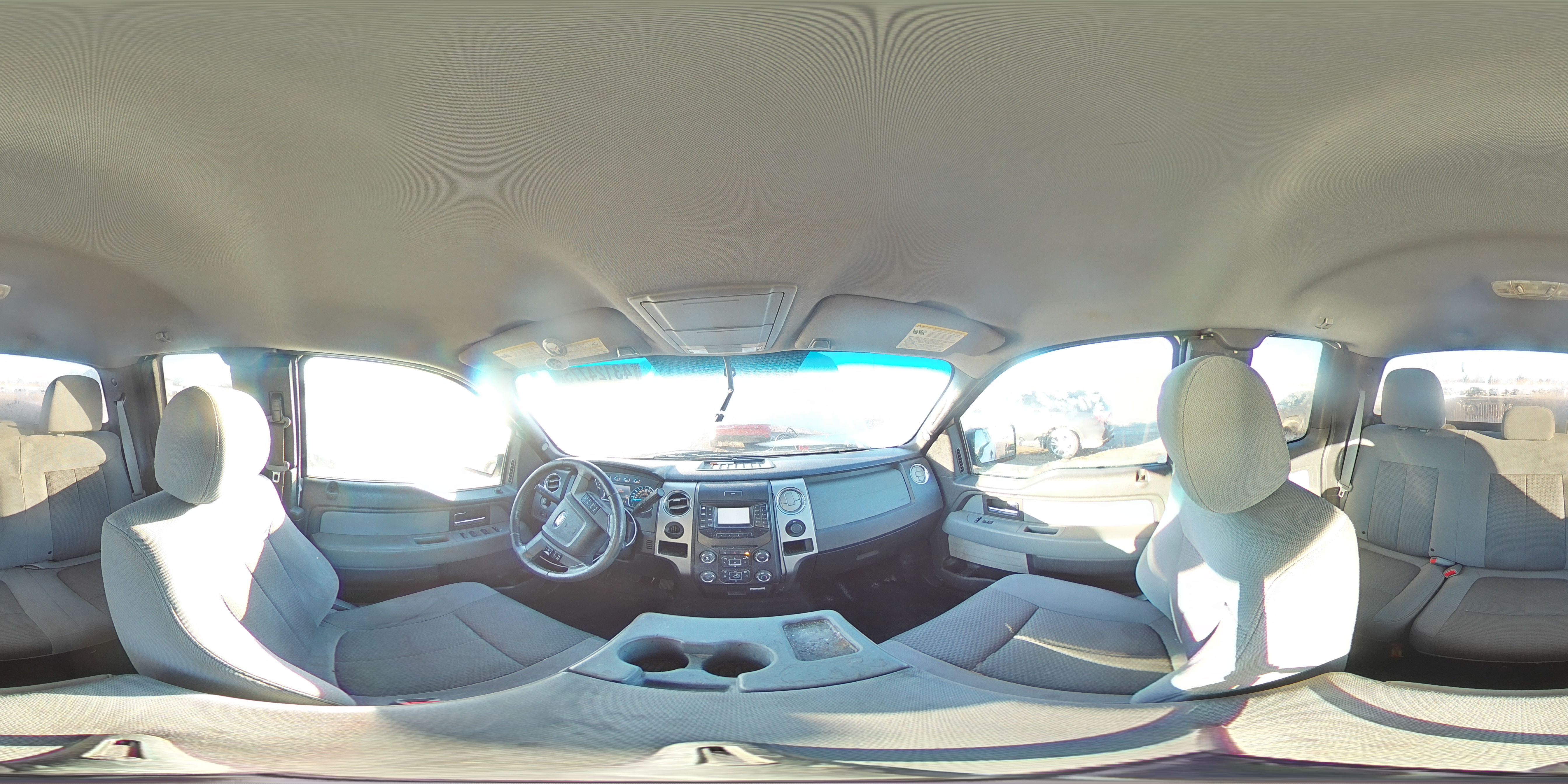 2013 Ford F-150 - Image 13