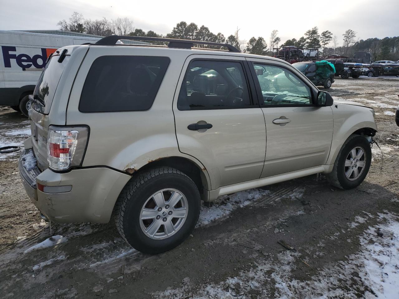 2010 Mercury Mariner - Image 3