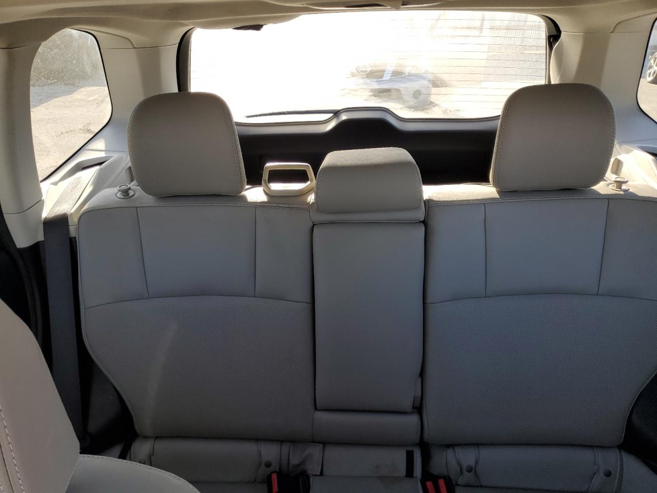 2016 Subaru Forester - Image 10