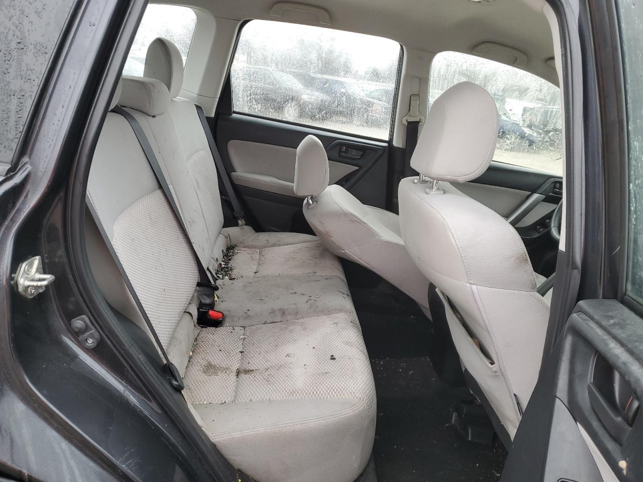 2014 Subaru Forester - Image 11